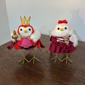 NWT- Set of 2- King & Queen Valentines Day Theme Bird Decorations 👑❣️